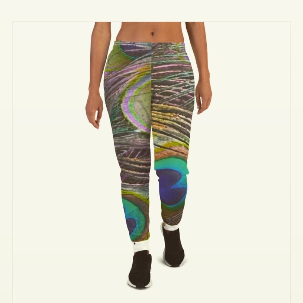 Peacock joggers 💯💯💯